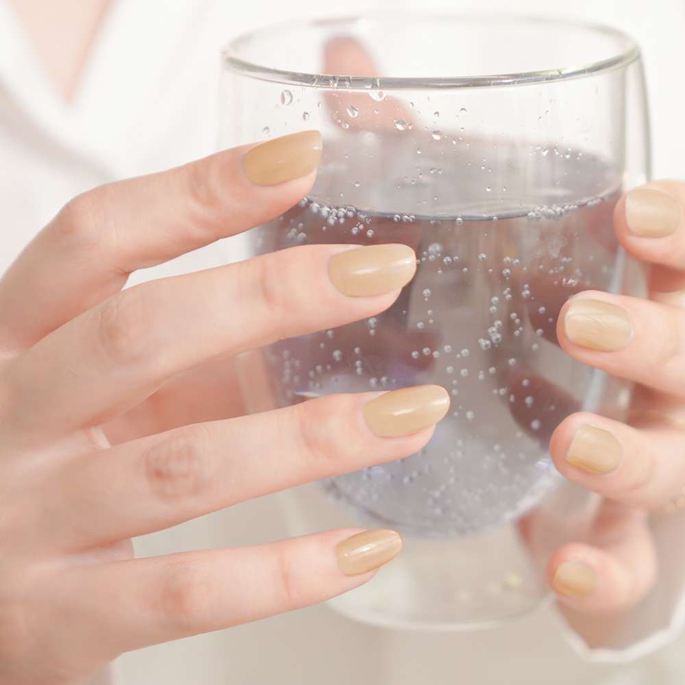 30秒快乾 輕鬆卸甲 可直接摳除 (免底膠、免去漬、免上層，需照LED美甲燈)